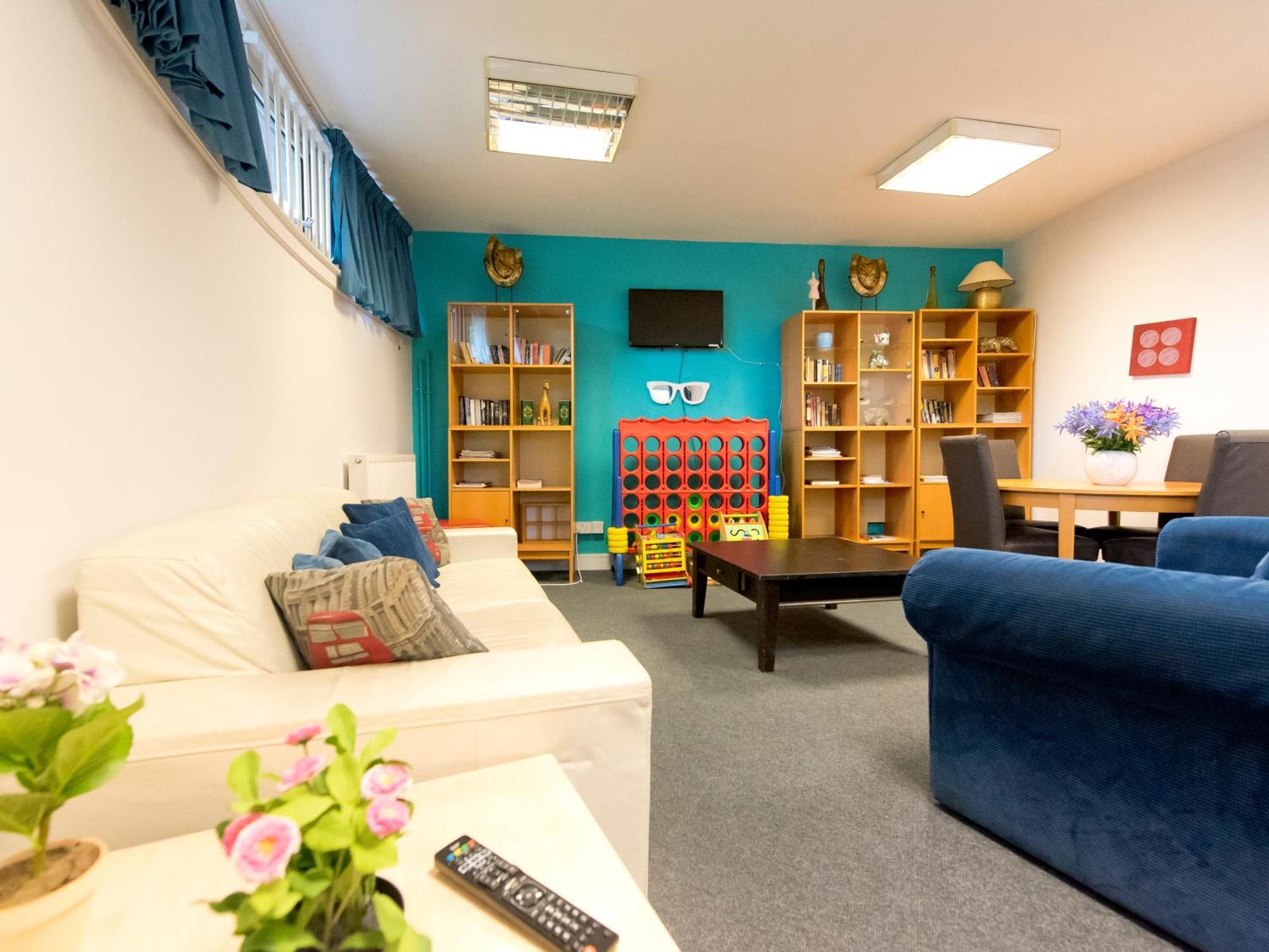 Ostello Yha Thameside *